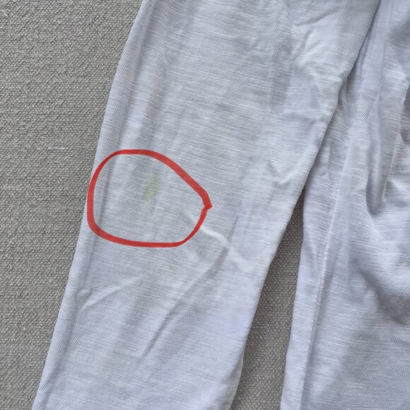 Primary Long-Sleeve Tee in Ivory & Black Heart, Size 4-5, PLAY - Picture 3 of 7